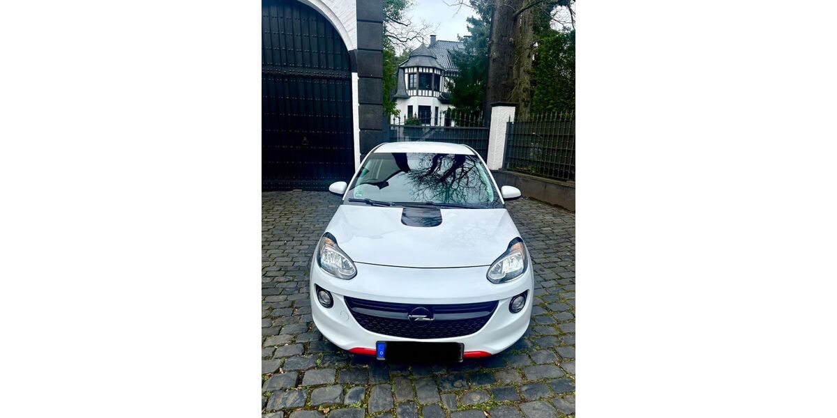 Opel Adam 137.000 km 4.800 &euro; Bergisch Gladbach 51469