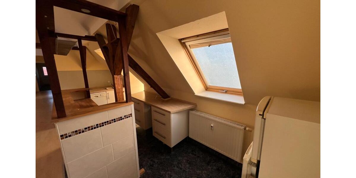 Dachgeschoßwohnung Riesa - 3 Zimmer, 92 m&sup2;, 665&euro; | Angebot:26661289