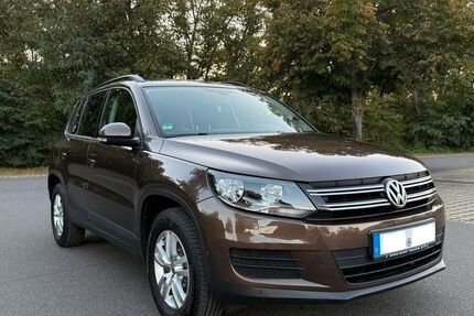 VW Tiguan 130.765 km 10.700 € Senftenberg 01968