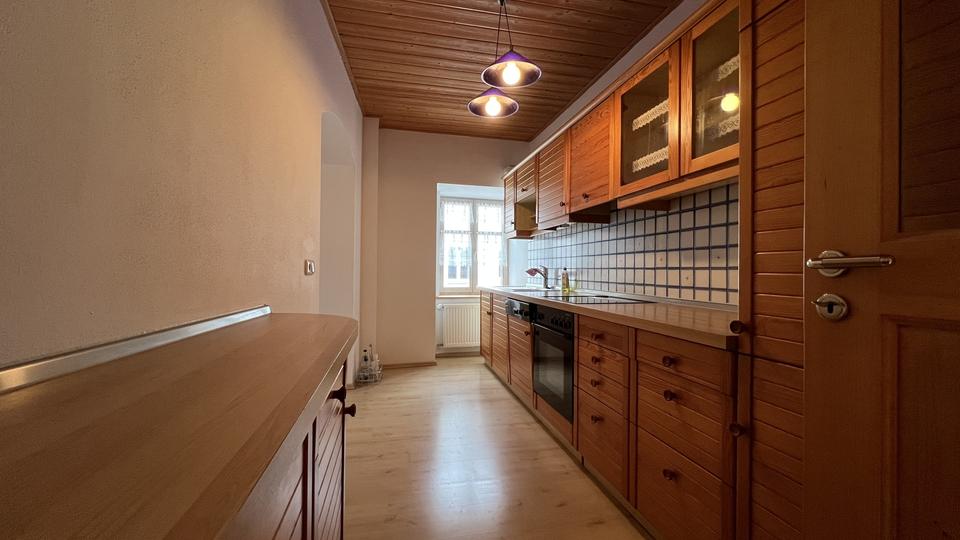 ***MEHRGENERATIONENWOHNUNG MIT ALTSTADT-CHARME*** 5 zimmer