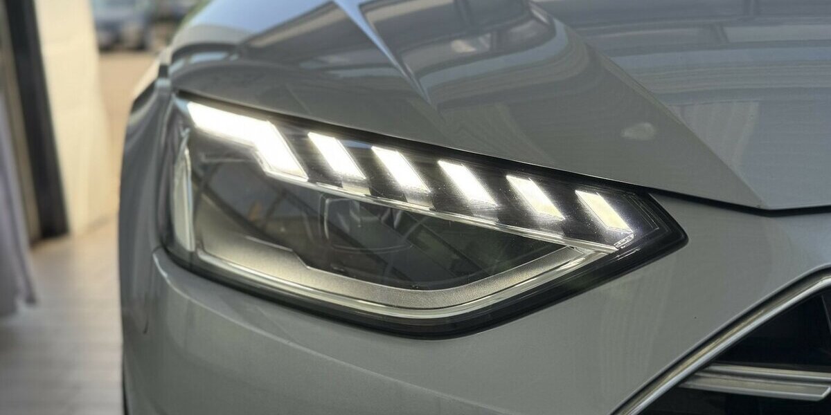 Audi A4 40 TDI ADVANCED/VIRTUAL COCKPIT/KAMERA/1.HAND 85.539 km 22.900 &euro; Villingen-Schwenningen 78054