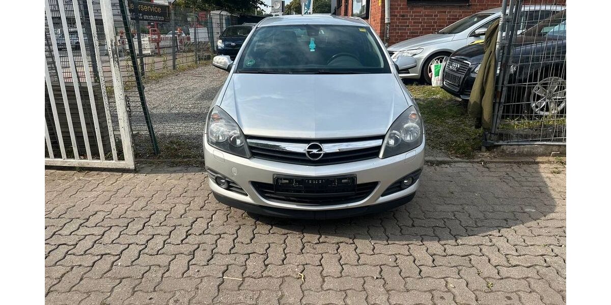 Opel Astra 135.947 km 2.800 &euro; Hamburg 20539