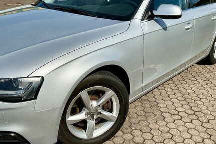 Audi A4 111.000 km 11.900 &euro; Schmalkalden 98574