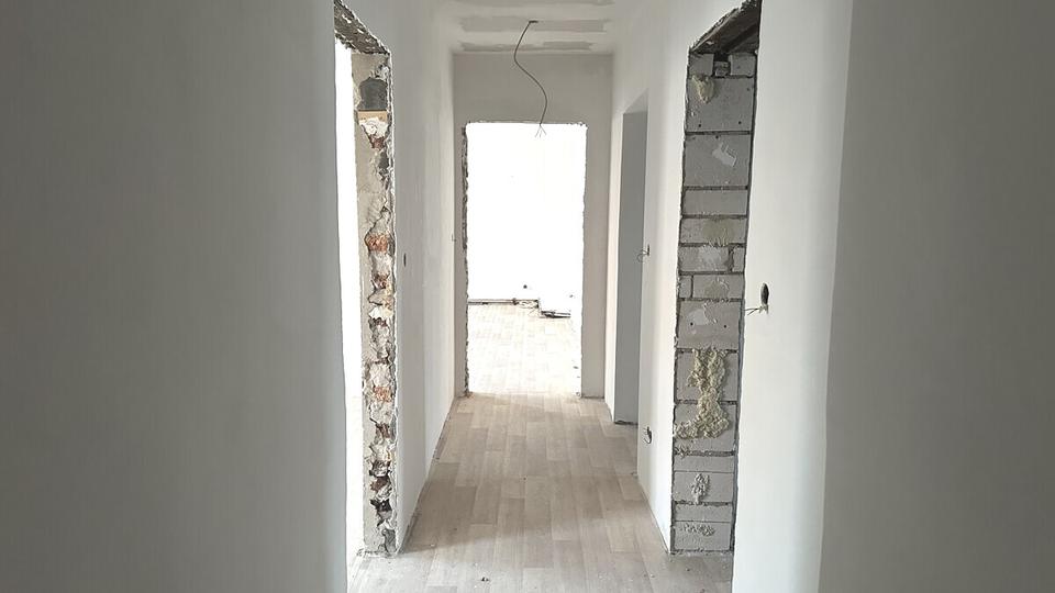 Etagenwohnung Dessau-Roßlau Dessau - 5 Zimmer, 110 m&sup2;, 820&euro; | Angebot:24876320