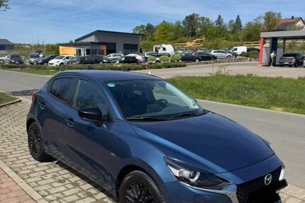 Mazda 2 Hybrid 61.500 km 13.499 &euro; Wiesbaden 65197