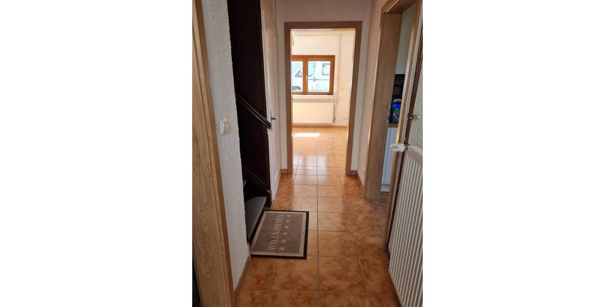 Einfamilienhaus Gelnhausen Hailer - 4 Zimmer, 180 m&sup2;, 2.250&euro; | Angebot:26870113