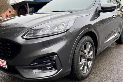 Ford Kuga 46.000 km 20.999 &euro; Engelskirchen 51766