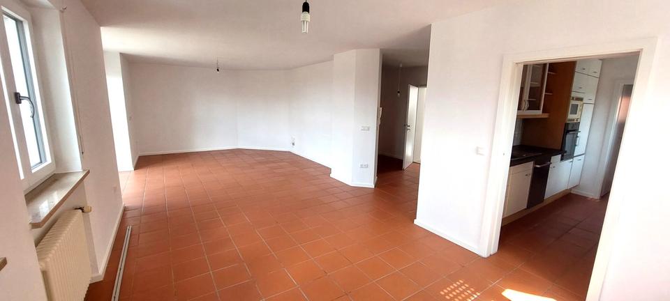 Etagenwohnung Parkstein - 3.5 Zimmer, 100 m&sup2;, 845&euro; | Angebot:26405835