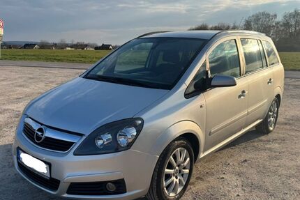 Opel Zafira 213.222 km 2.000 &euro; Egenhausen 72227