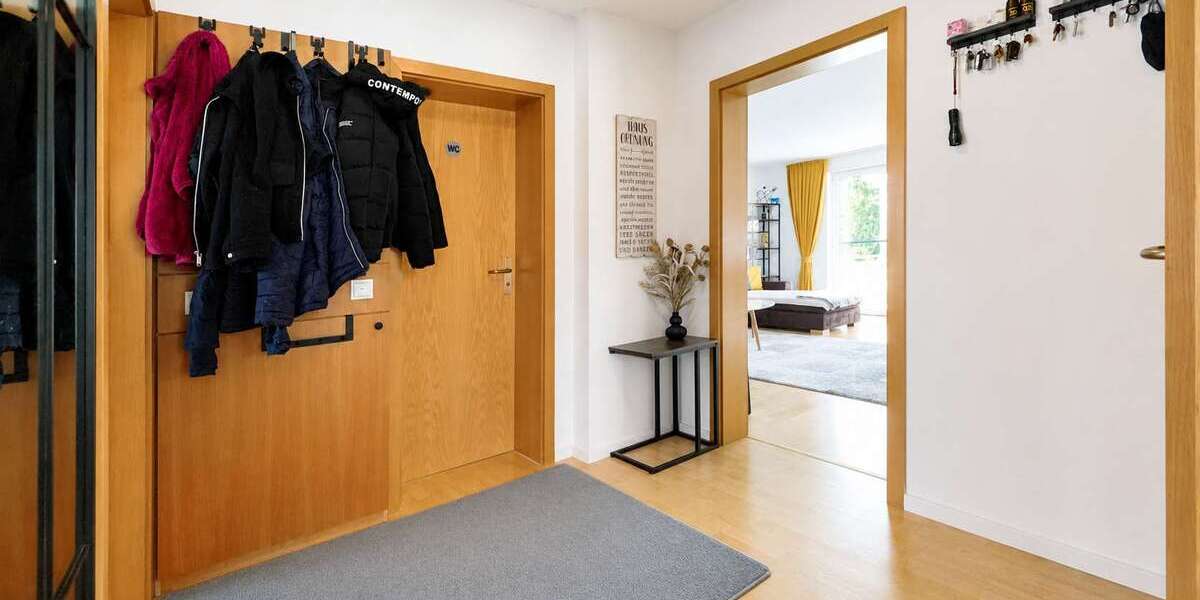 Etagenwohnung Neumarkt in der Oberpfalz Altenhof - 3 Zimmer, 82 m&sup2;, 275.000&euro; | Angebot:26840467