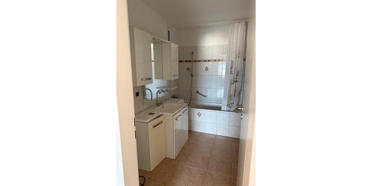 Etagenwohnung Bad Säckingen - 3.5 Zimmer, 85 m&sup2;, 239.000&euro; | Angebot:27024131