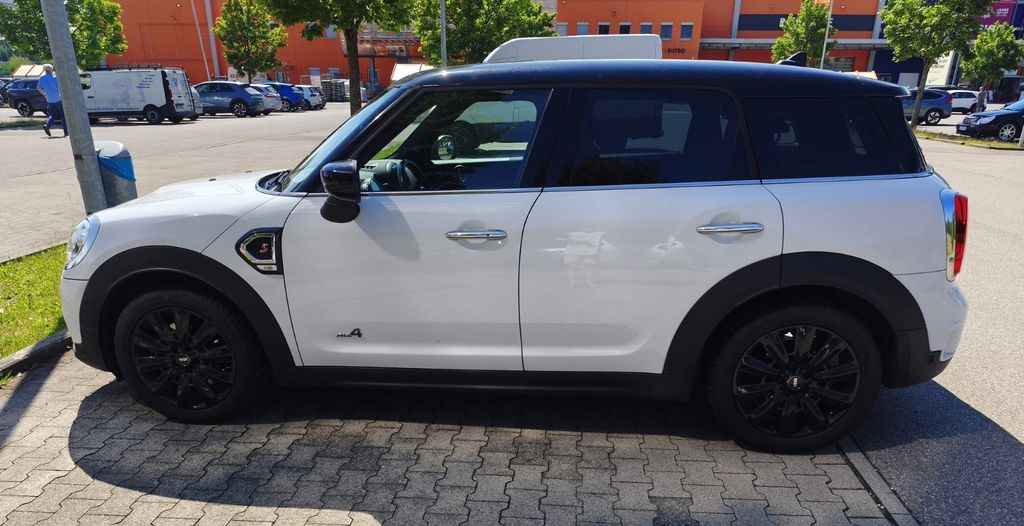 Mini Cooper SD Countryman 113.000 km 18.500 &euro; Biberach 88400