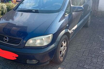 Opel Zafira 290.000 km 800 &euro; Wyhl 79369