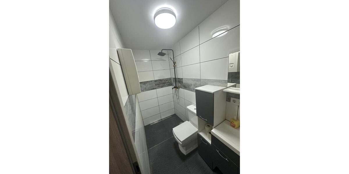 Erdgeschoßwohnung Ludwigshafen am Rhein Ludwigshafen-Oggersheim - 1 Zimmer, 28 m&sup2;, 700&euro; | Angebot:25976009