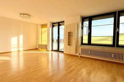 Wohnung Mannheim Neckarau - 5 Zimmer, 188 m&sup2;, 2.250&euro; | Angebot:25697781