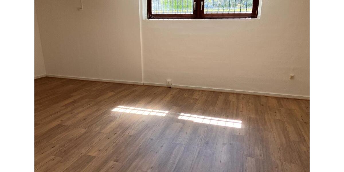 Bungalow Berlin Steglitz-Zehlendorf - 5 Zimmer, 170 m&sup2;, 2.900&euro; | Angebot:25519736