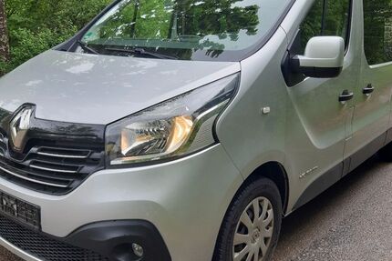 Renault Trafic 124.000 km 14.900 &euro; Amberg 92224