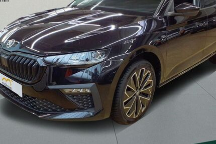 Skoda Scala 27.370 km 23.489 &euro; Berlin 13088