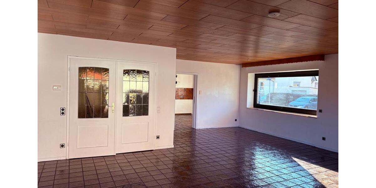 Terrassenwohnung Göttingen - 5 Zimmer, 150 m&sup2;, 1.800&euro; | Angebot:25309955