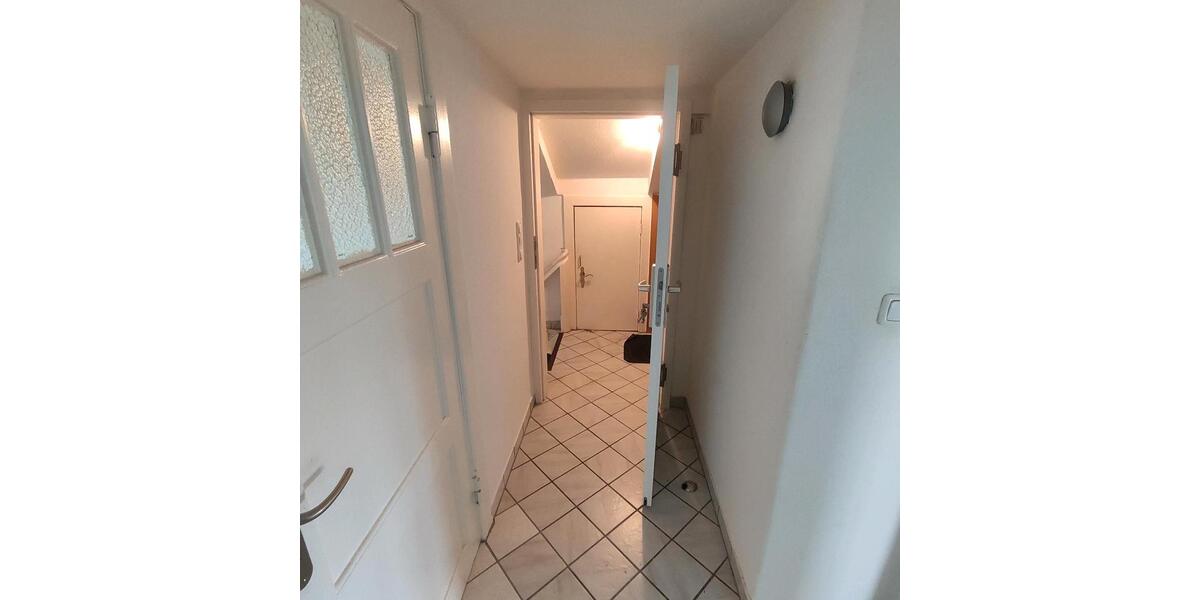 Dachgeschoßwohnung Barmstedt - 2 Zimmer, 67 m&sup2;, 850&euro; | Angebot:25932888