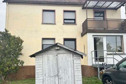 Haus zum Kaufen in Bad Camberg 395.000 € 200 m² 7 zimmer