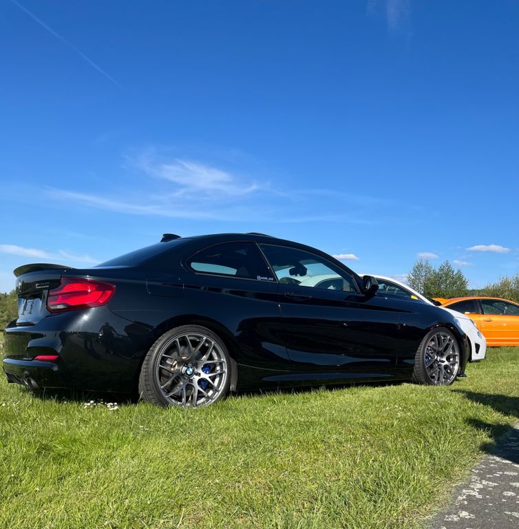 M240i