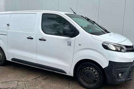 Toyota Proace 123.849 km 12.695 &euro; Köln 51107