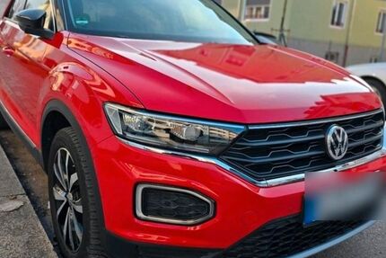 VW T-Roc 74.000 km 16.600 € München 81549