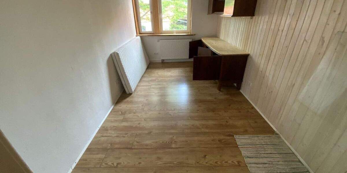 Bauernhaus, Landhaus Allendorf Aschau - 6 Zimmer, 244 m&sup2;, 250.000&euro; | Angebot:25670805