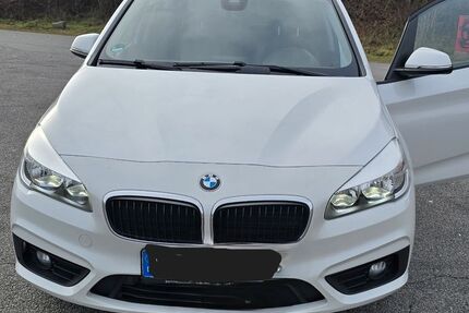 BMW 218 Active Tourer 94.000 km 11.900 &euro; Regensburg 93055