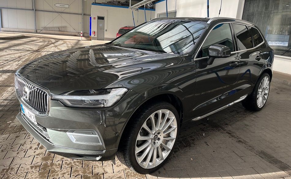 Volvo XC60 299.750 km 19.700 &euro; Minden 32423