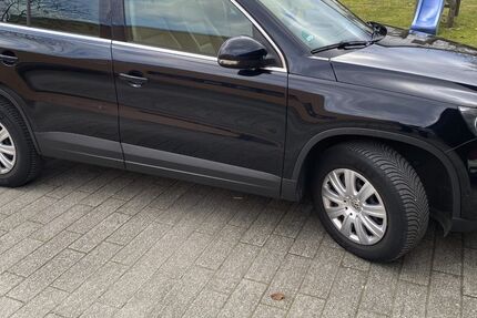 VW Tiguan 125.510 km 8.900 &euro; Giengen-Sachsenhausen 89537