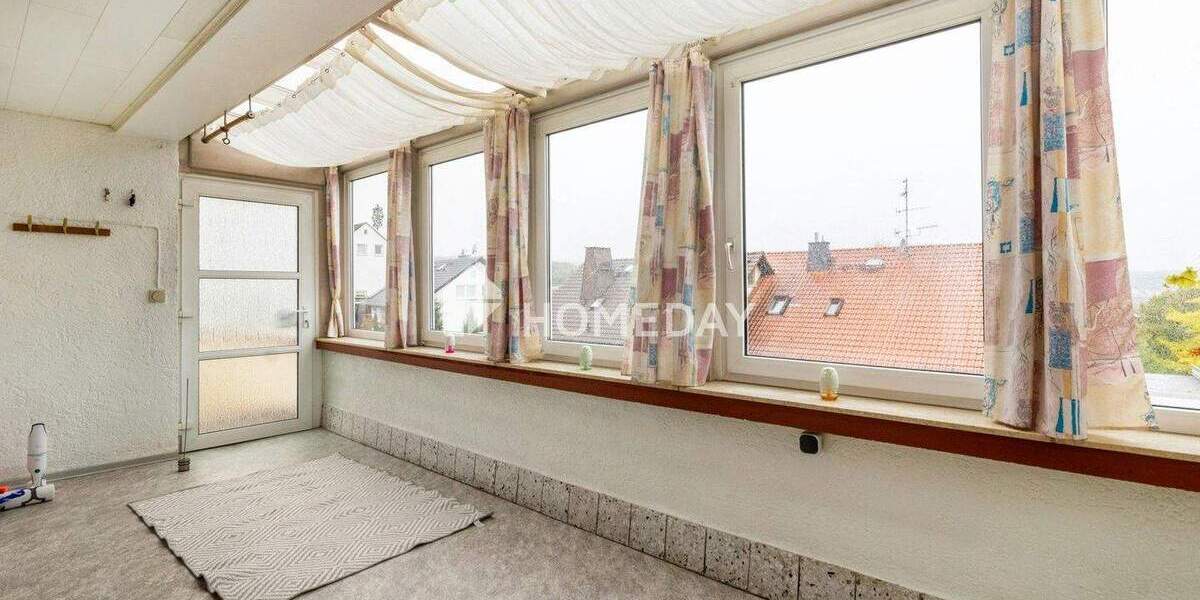 Mehrfamilienhaus, Wohnhaus Taunusstein-Seitzenhahn Seitzenhahn - 6 Zimmer, 187 m&sup2;, 599.000&euro; | Angebot:24835359