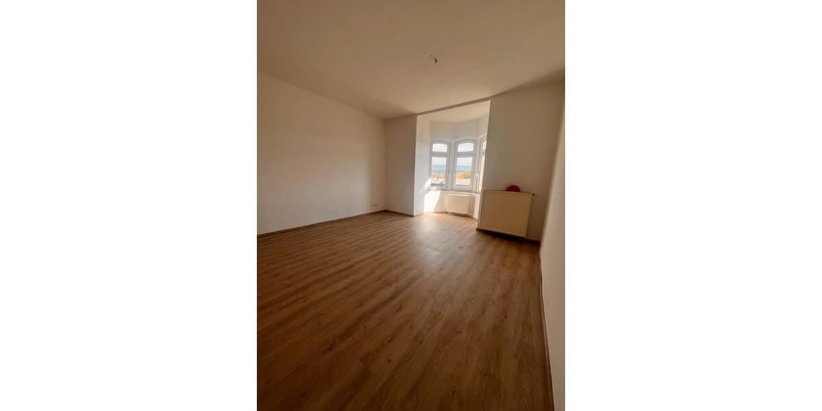 Hochparterre Hildburghausen - 2 Zimmer, 56 m&sup2;, 420&euro; | Angebot:26536953