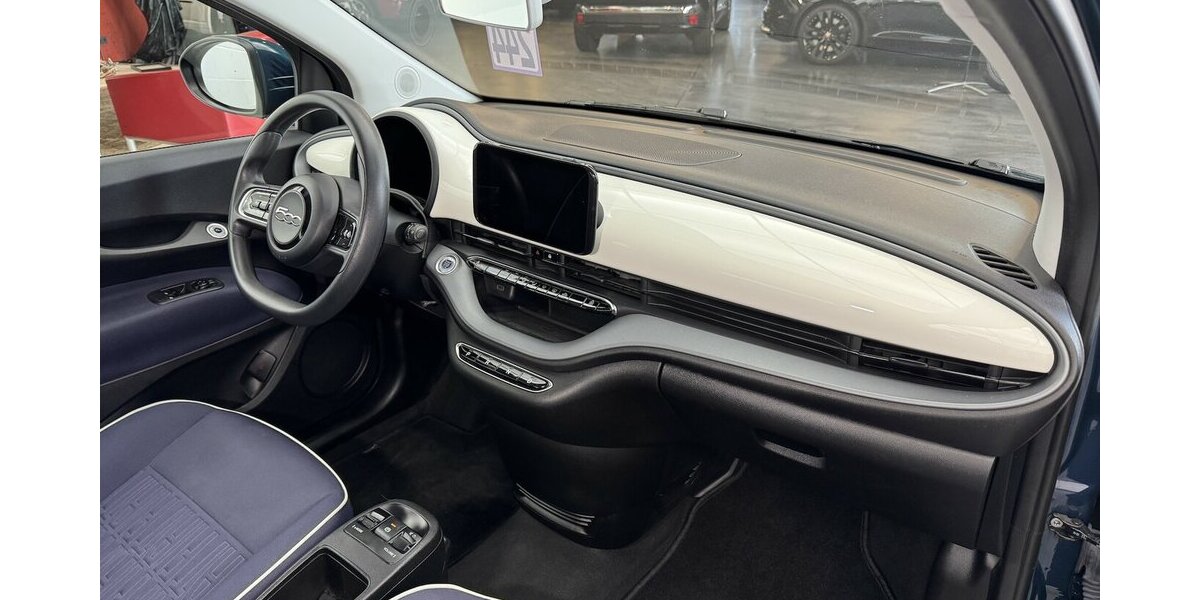 Fiat 500e Action CarPlay Android Automatik 1.Hand 32.900 km 11.890 &euro; Lich 35423