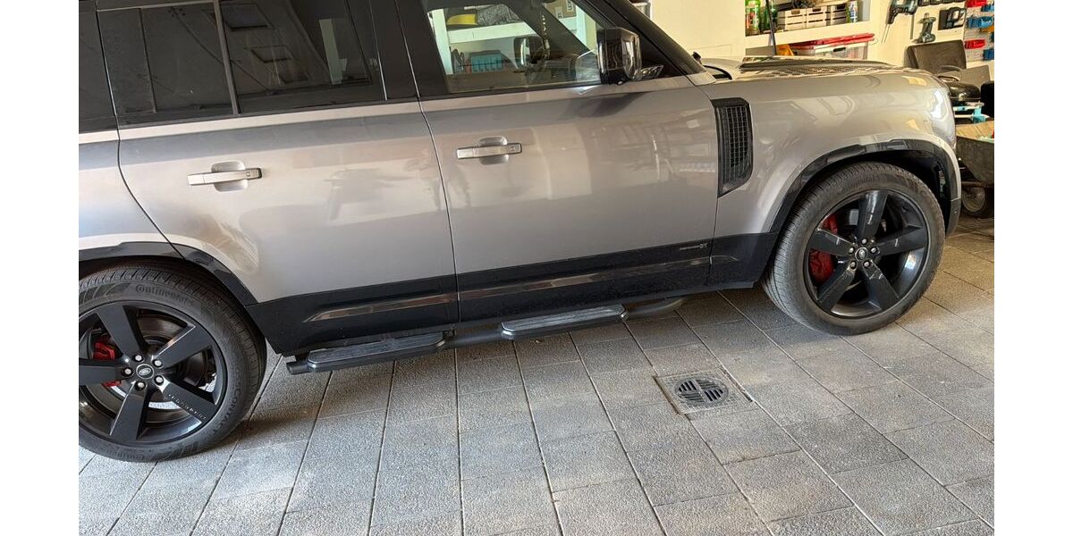 Land Rover Defender 63.000 km 69.400 &euro; Pölchow 18059