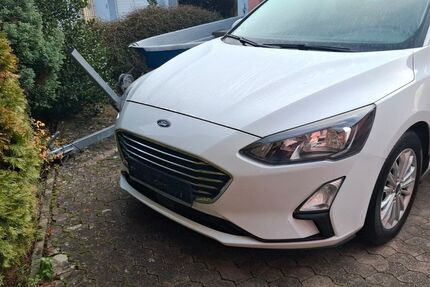 Ford Focus 92.500 km 12.999 &euro; Bruchsal 76646