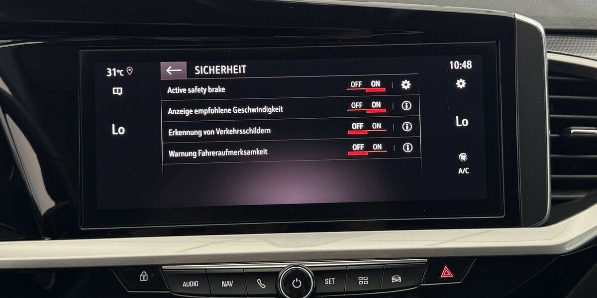 Opel Grandland 1.2 Turbo Elegance CarPlay FULL LED 30.756 km 16.830 &euro; Lich 35423