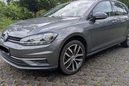 VW Golf 90.000 km 15.800 &euro; Siegen 57074