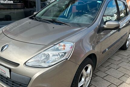 Renault Clio 77.750 km 3.800 &euro; Weidhausen 96279