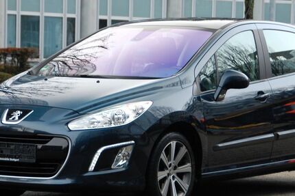 Peugeot 308 118.000 km 5.490 € Stuttgart 70567