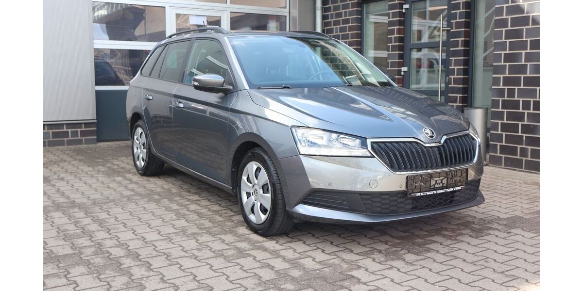 Skoda Fabia 51.900 km 15.490 &euro; Cappeln 49692