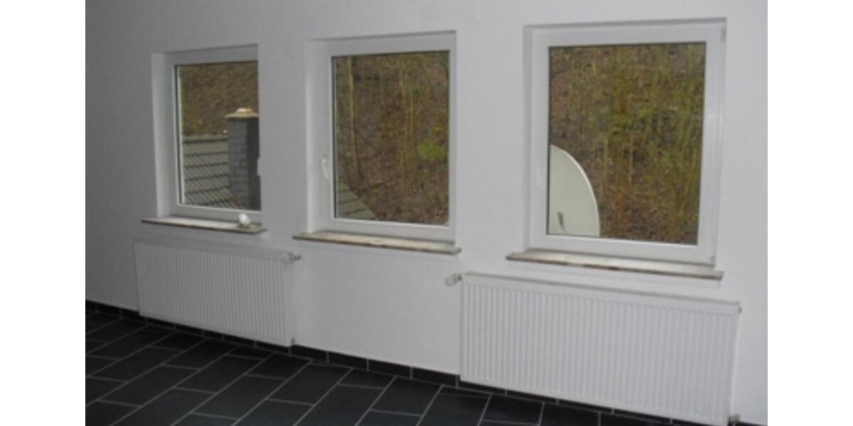 Einfamilienhaus Finnentrop - 15 Zimmer, 340 m&sup2;, 399.000&euro; | Angebot:25966312