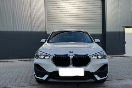 BMW X1 36.920 km 21.900 &euro; Velbert 42549