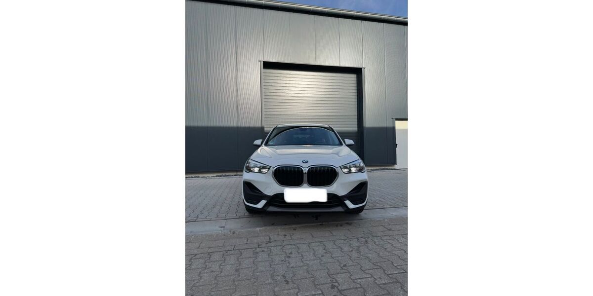 BMW X1 36.920 km 21.900 &euro; Velbert 42549