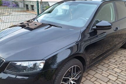 Skoda Octavia 132.000 km 12.000 &euro; Barleben 39179