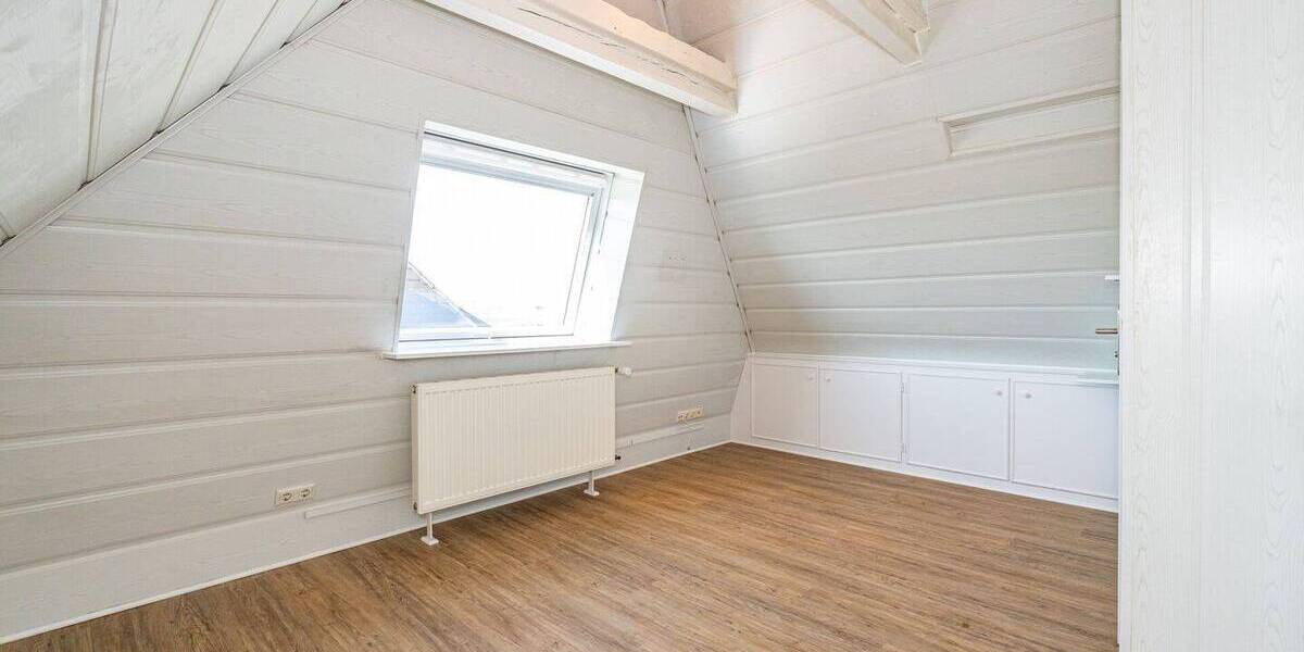 Doppelhaushälfte Sylt-Ost / Tinnum Keitum - 9 Zimmer, 347 m&sup2;, 1.650.000&euro; | Angebot:26852779