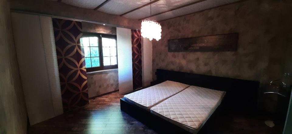 Idyllisch gelegenes Landhaus Mehrgenerationshaus ohne Provision 8 zimmer