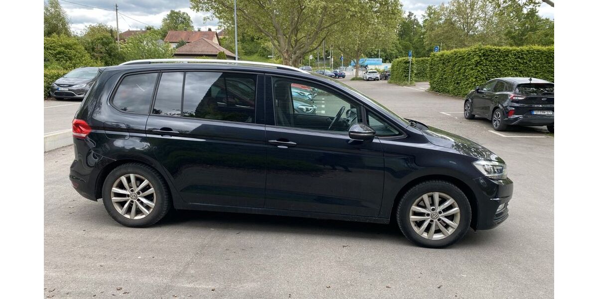 VW Touran 150.000 km 19.000 &euro; Balingen 72336