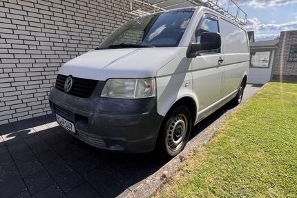 VW T5 Transporter 298.003 km 2.750 &euro; Minden 32423